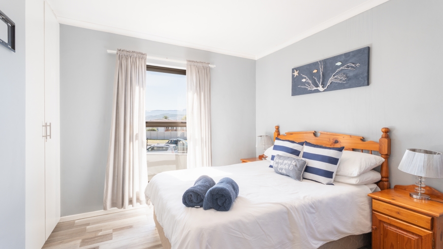 To Let 2 Bedroom Property for Rent in Greenways Golf Estate Western Cape